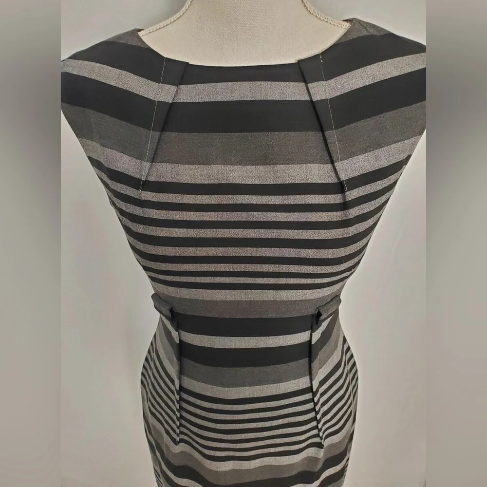 Women’s Striped Sleeveless Midi Knee Length Dress Calvin Klein 12 Black Gray